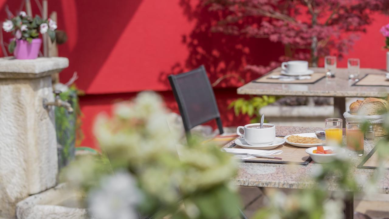 Le Flamboyant Hotel Annecy Ngoại thất bức ảnh