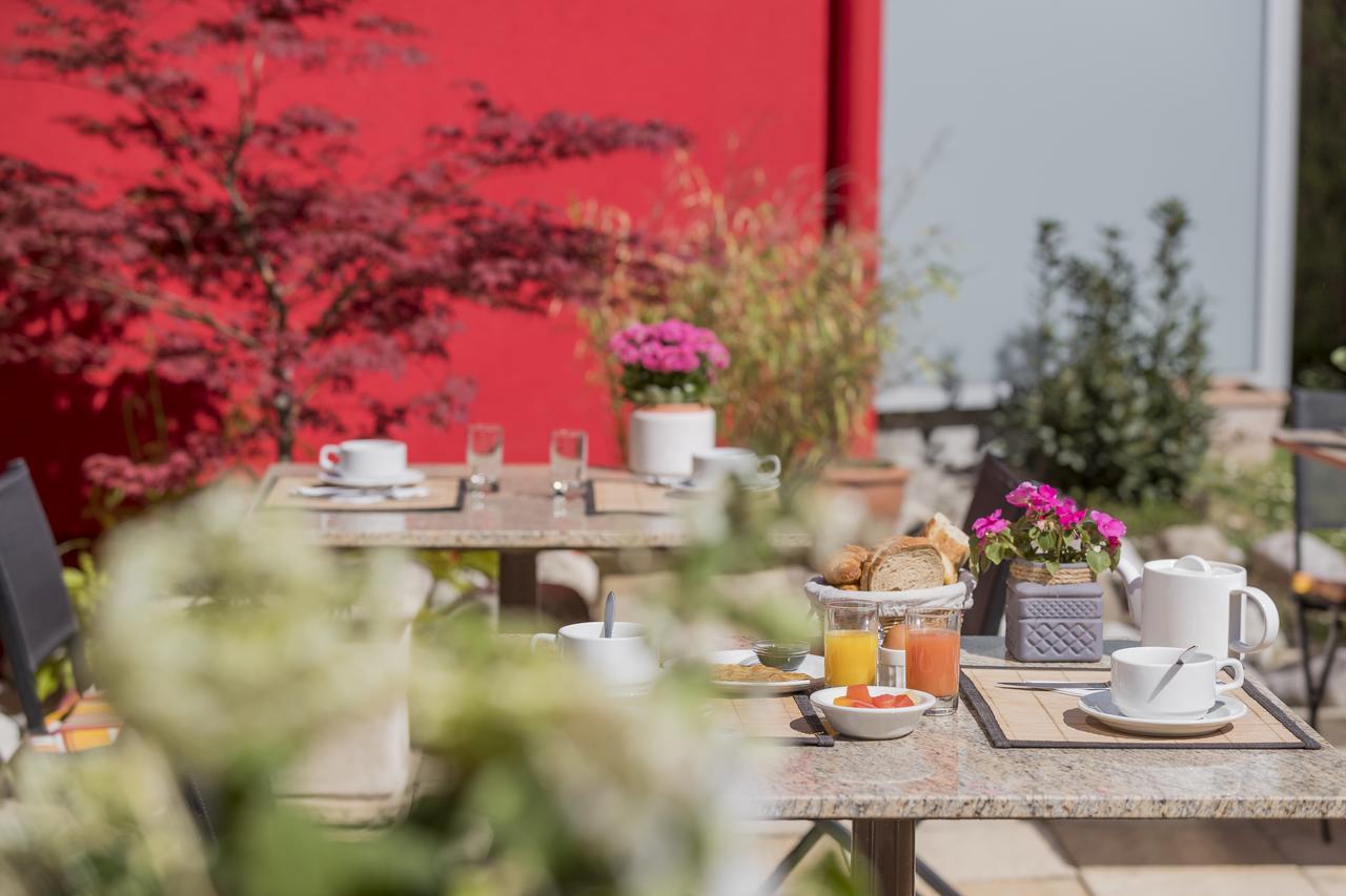 Le Flamboyant Hotel Annecy Ngoại thất bức ảnh