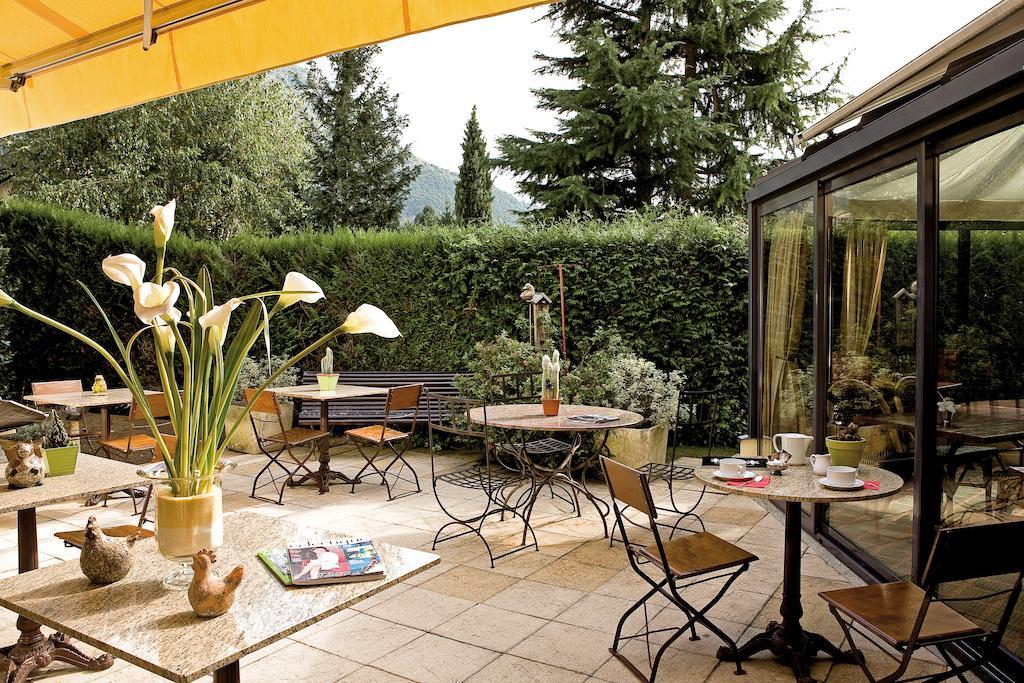 Le Flamboyant Hotel Annecy Ngoại thất bức ảnh